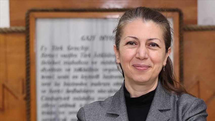 Burcu Özsoy Kimdir?